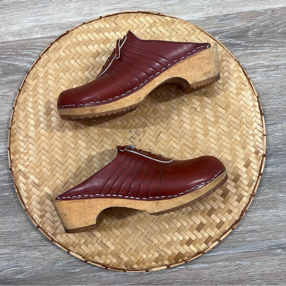 MIA Swedish clogs leather